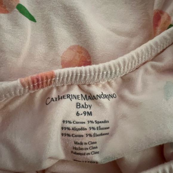 Catherine Malandrino peach onesie. Never worn. Size 6-9m - Picture 3 of 3